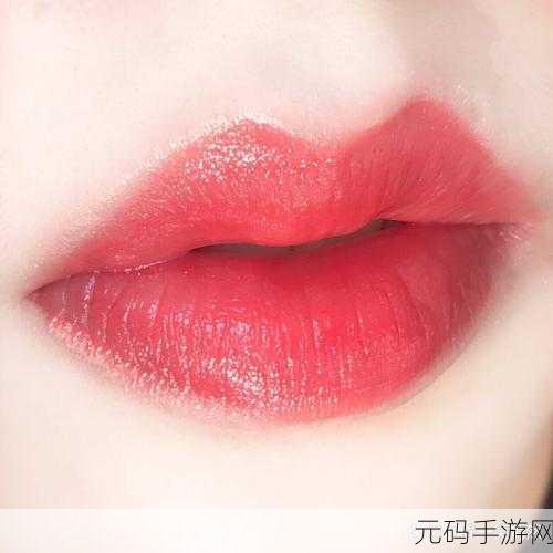 YSL小金管水蜜桃色：1. YSL小金管水蜜桃色，唇间绽放春日气息