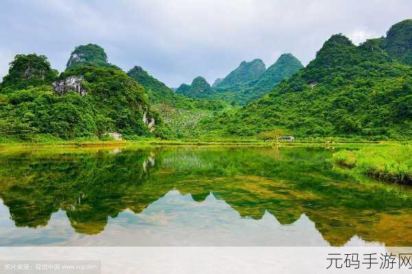 一处桃源千人品两片红唇万客来的桃源仙境：1. 桃源仙境：千人共品红唇的绝世风景