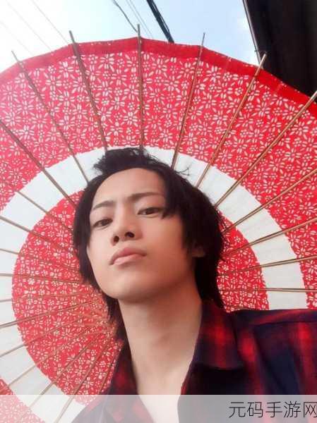 母によく似ている中に是什么意思:母亲的影子:探讨相似性与遗传特征