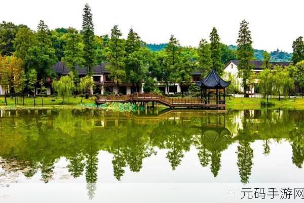 桃花源口水潺潺:1. 桃花源边水声潺潺,心灵的归宿之旅