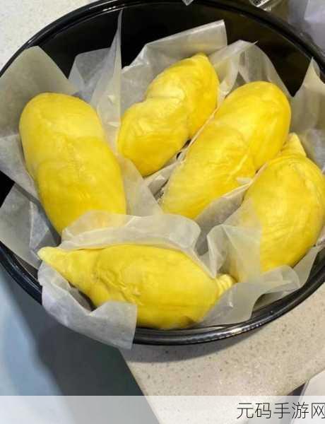 香蕉丝瓜草莓樱桃草莓榴莲：1. 热带水果的奇妙搭配：榴莲与香蕉的完美融合