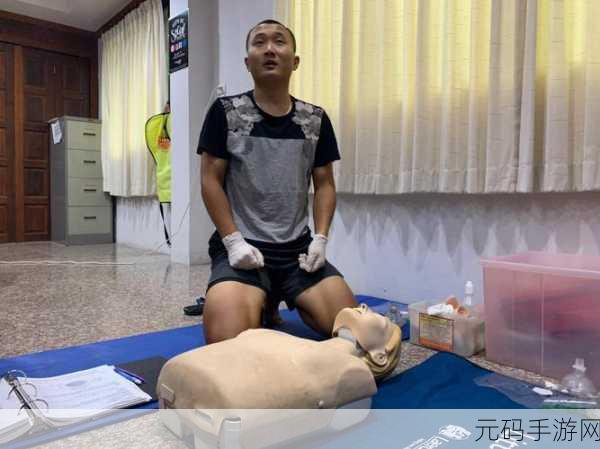 游泳馆教练孟月月教学特色:1. 孟月月教练:水中舞蹈与技巧的完美结合