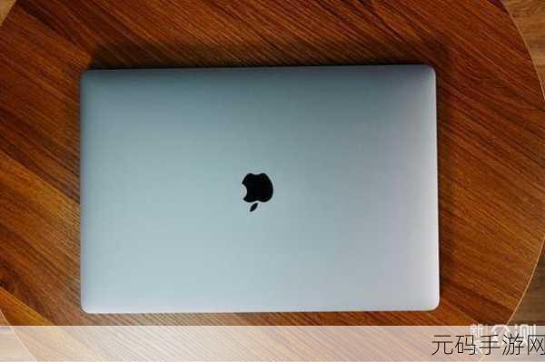19岁macbookpro照片:1. "岁月的印记:一台19年老MacBook Pro的故事