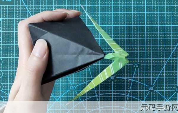 折纸艺术跃然指尖,唯美闯关新体验——折纸鸟游戏下载热潮来袭