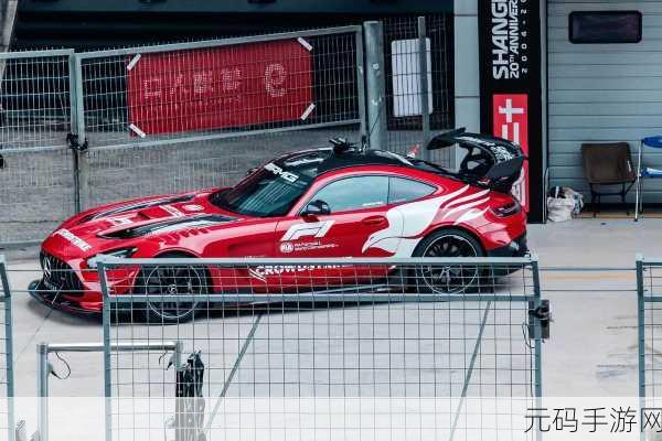 F1方程式赛车内置福利版震撼登场,体验极限速度的激情碰撞!