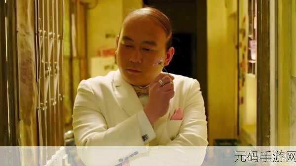 秃顶老大爷风靡游戏圈,另类角色扮演引发热议!