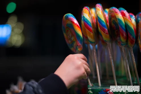 欢乐球吃球新纪元，暗夜少年精灵球，解锁神秘魅力之旅！