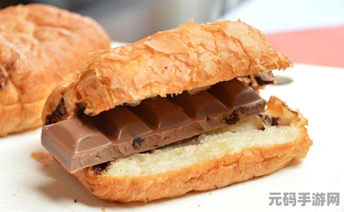 烟雨江湖深度探索，白灼女神蛤食谱独家揭秘，品味武侠世界中的美食秘籍
