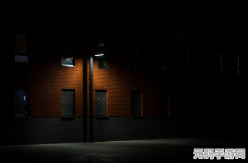 暗黑邻居挑战升级，攻略在手助你笑到最后！