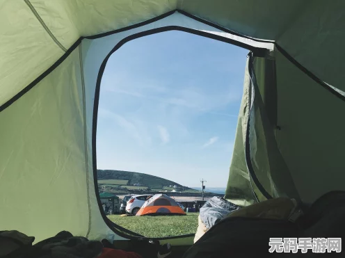 旅行青蛙，解锁豪华露营新境界，高级帐篷全揭秘